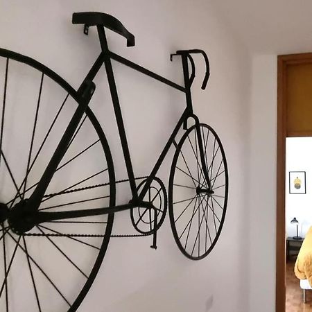 Guesthouse Tree Rooms Industrial Bergamo Exteriör bild