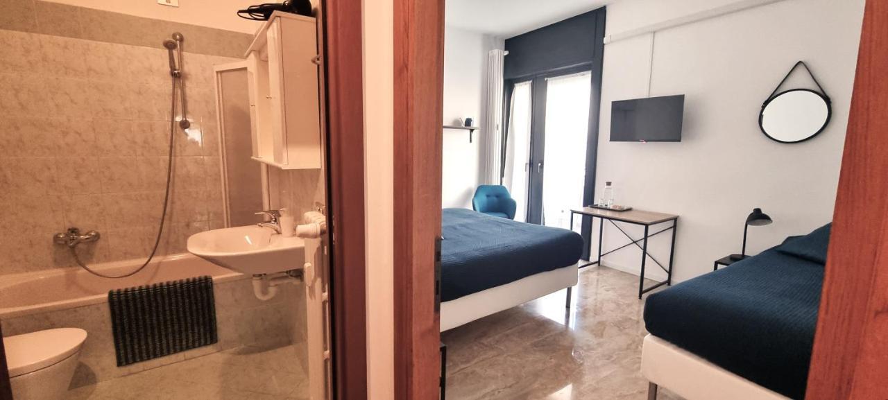 Guesthouse Tree Rooms Industrial Bergamo Exteriör bild