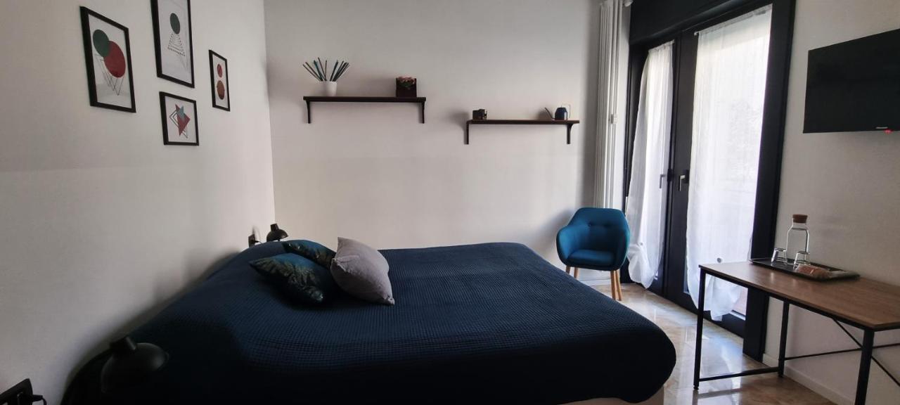 Guesthouse Tree Rooms Industrial Bergamo Exteriör bild