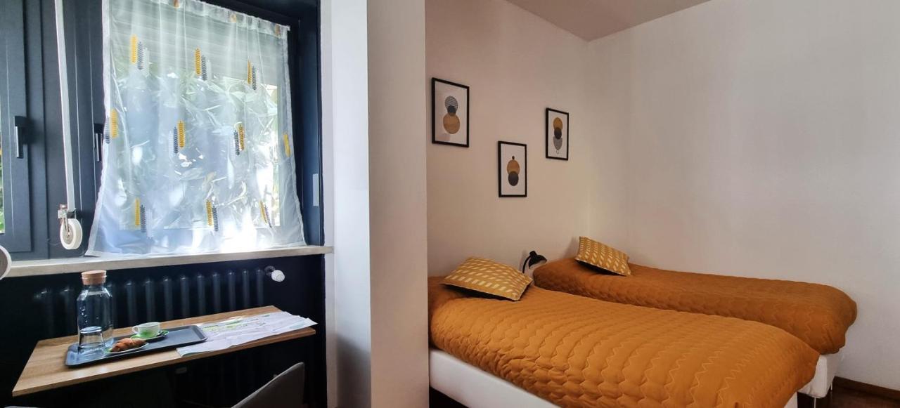 Guesthouse Tree Rooms Industrial Bergamo Exteriör bild